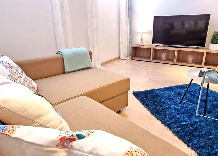 In Castillo Caleta De Fuste Mit Grosser Terrasse Und Panoramablick By Interhome Feriehus *