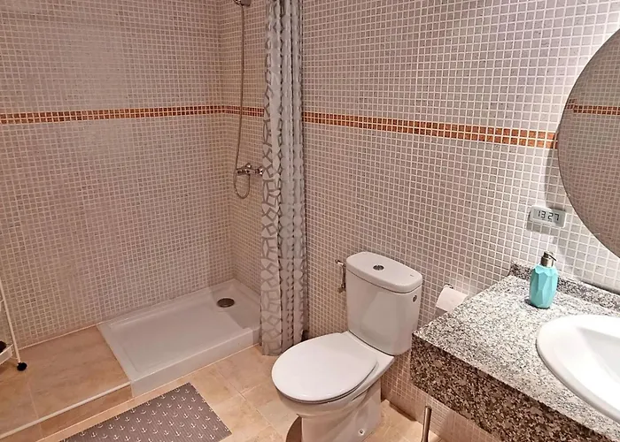 Hébergement de vacances In Castillo Caleta De Fuste Mit Grosser Terrasse Und Panoramablick By Interhome